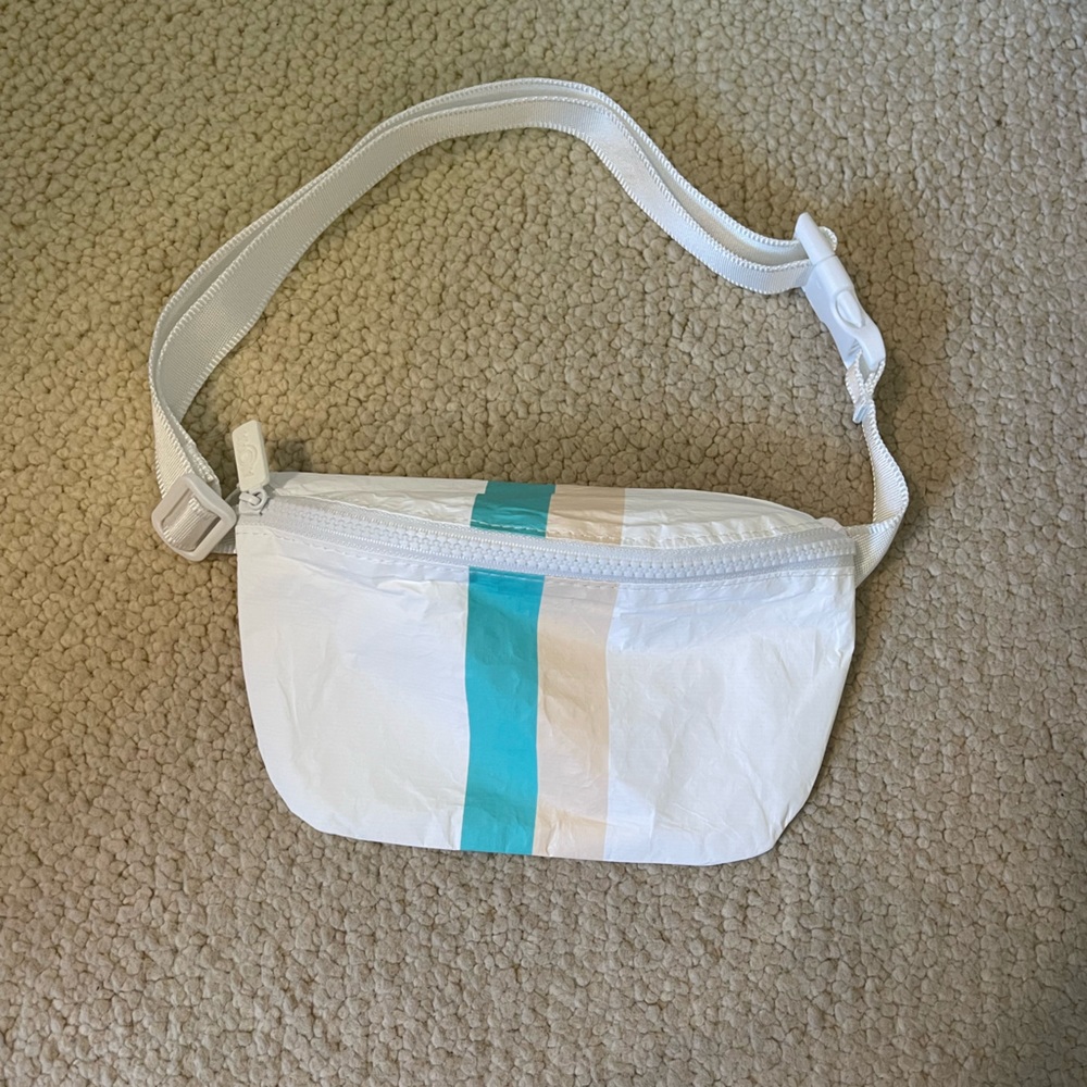 Aloha collection hip pack